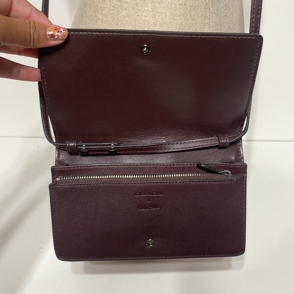 Coach x Keith Haring Hayden Foldover Glitter Crossbody Clutch Walle… - Picture 15 of 17